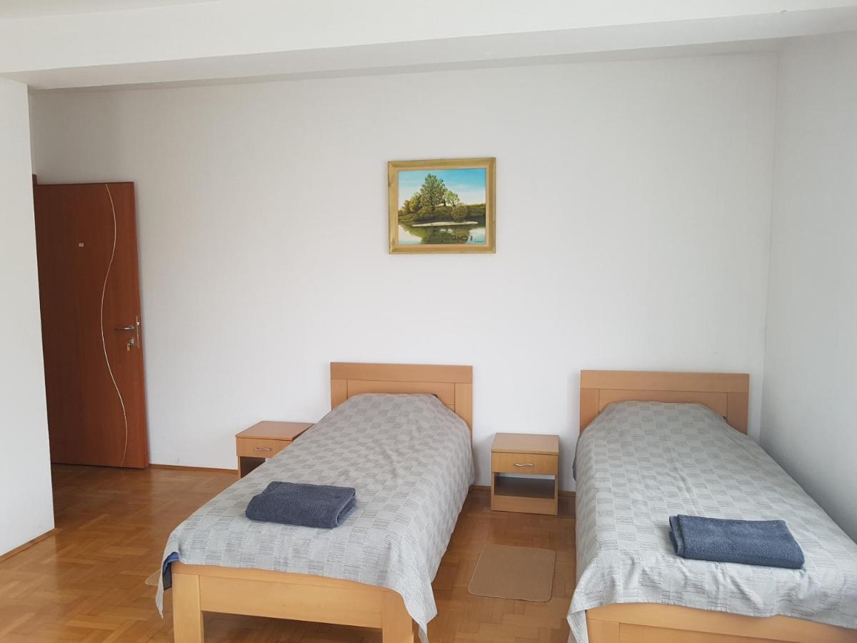 Prenociste Klas Pleternica Habitación foto